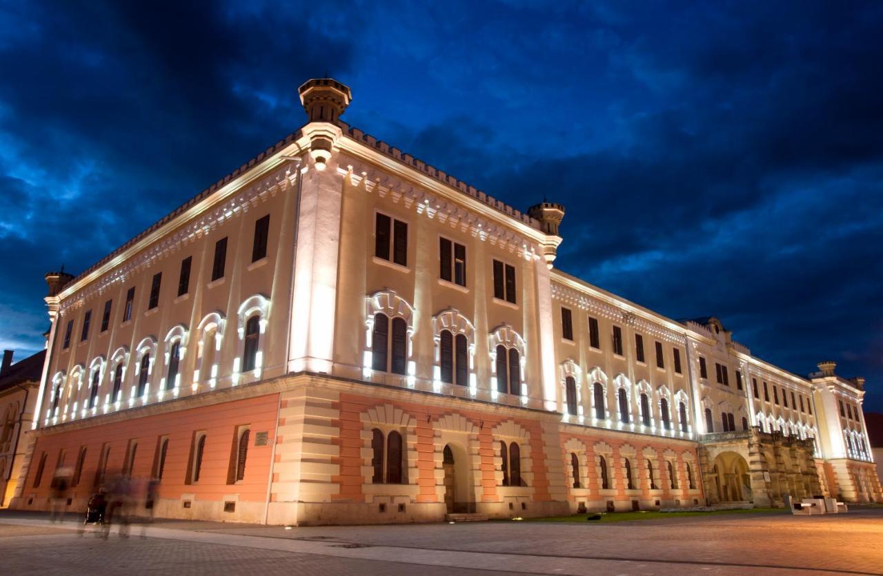 Hortenzia Alba Iulia Exterior photo
